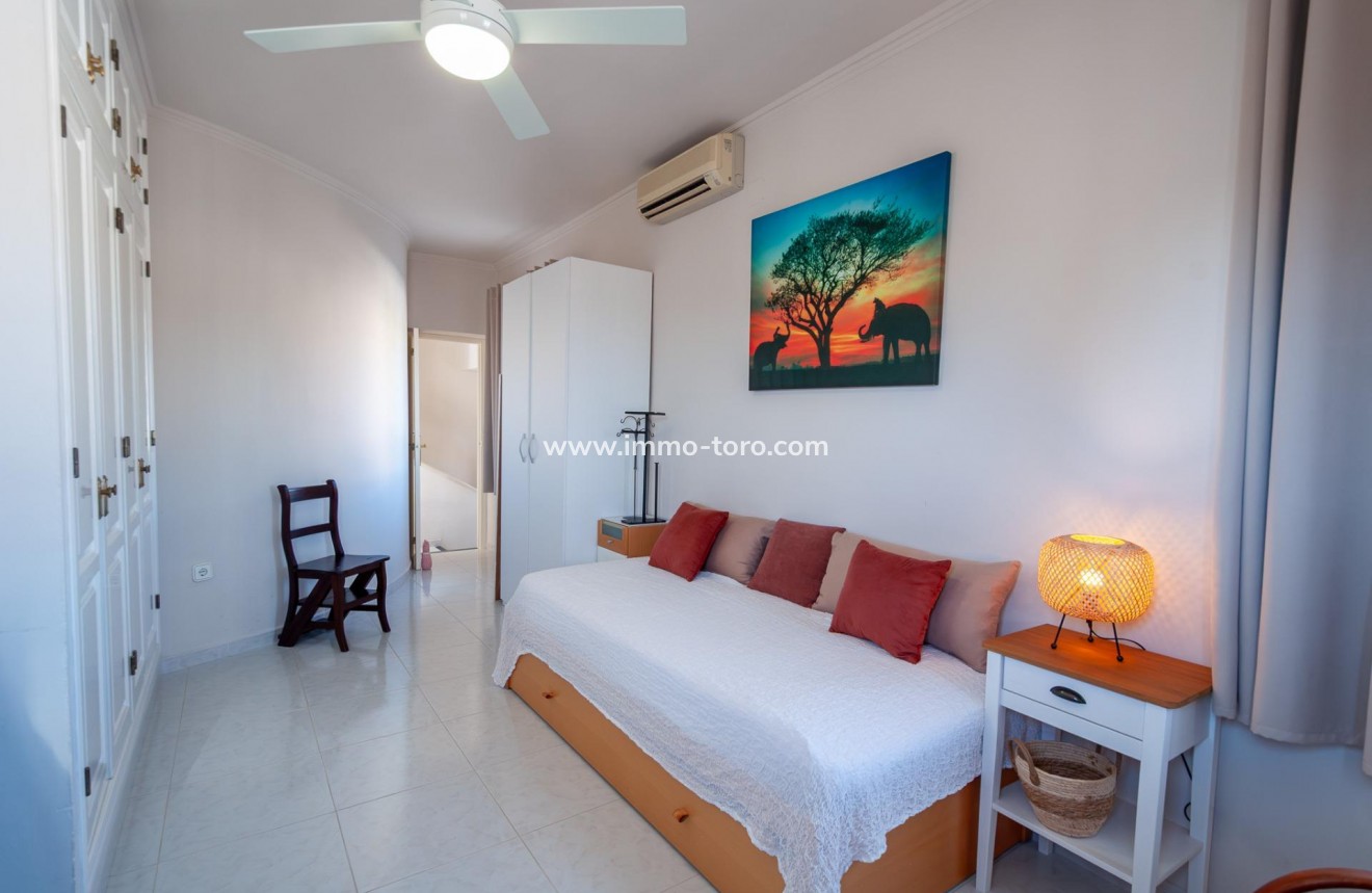 Resale - Villa - Calpe - Enchinent