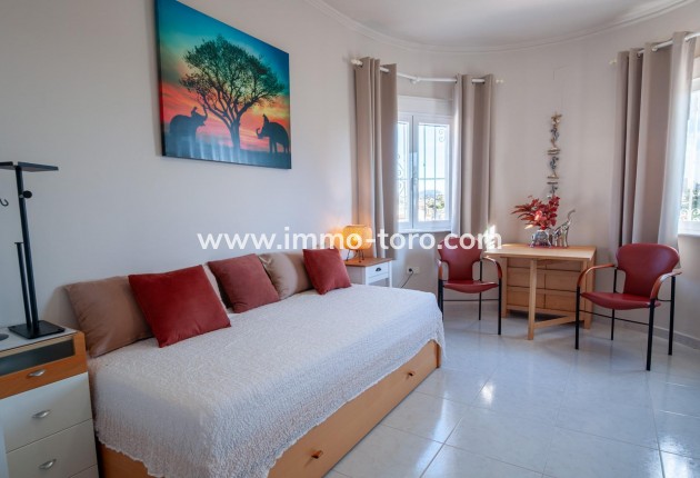 Resale - Villa - Calpe - Enchinent