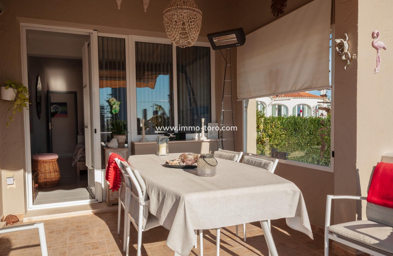 Resale - Villa - Calpe - Enchinent