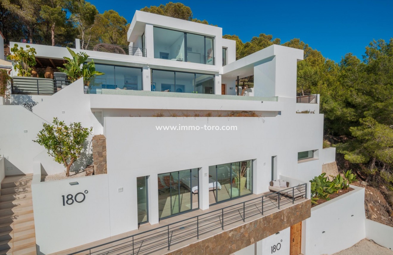 Resale - Villa - Moraira - Pinar del abogat