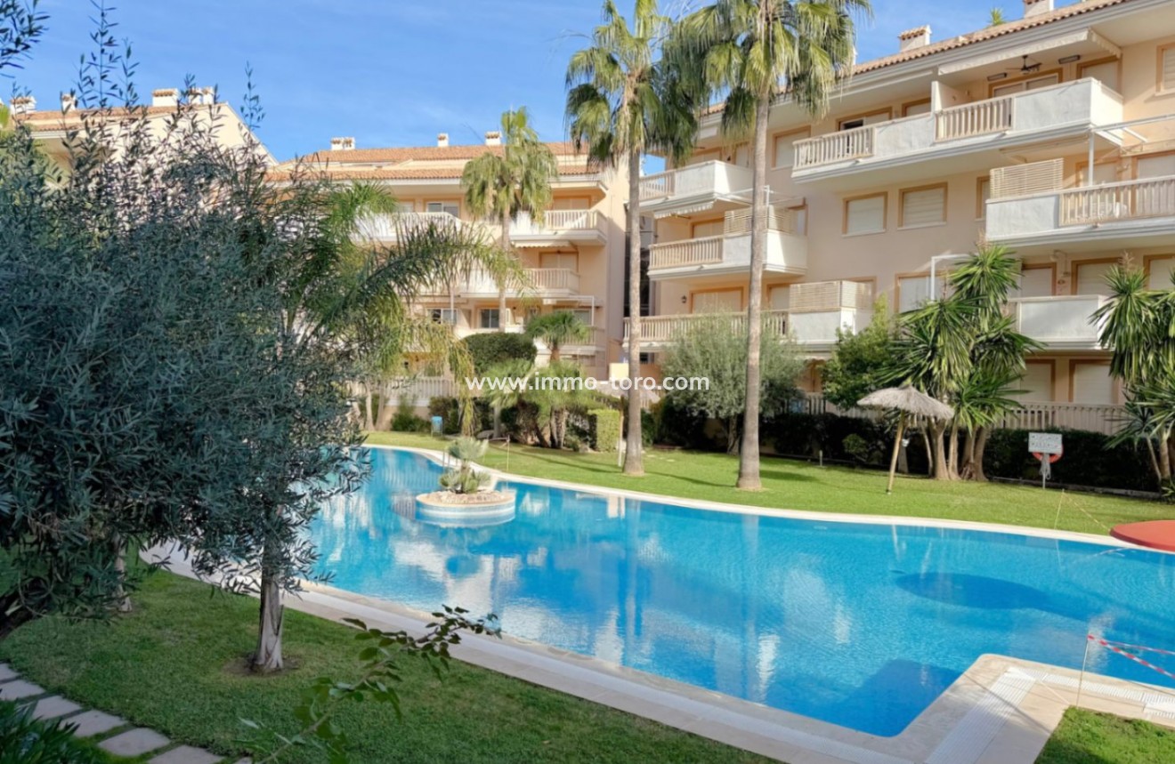 Herverkoop - Appartement  - Jávea