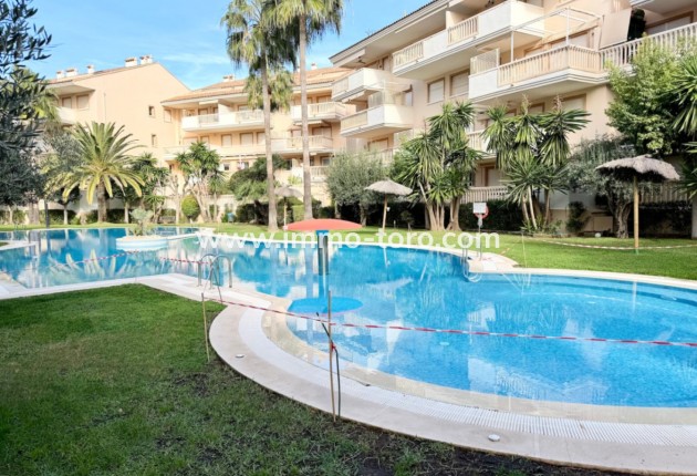 Herverkoop - Appartement  - Jávea