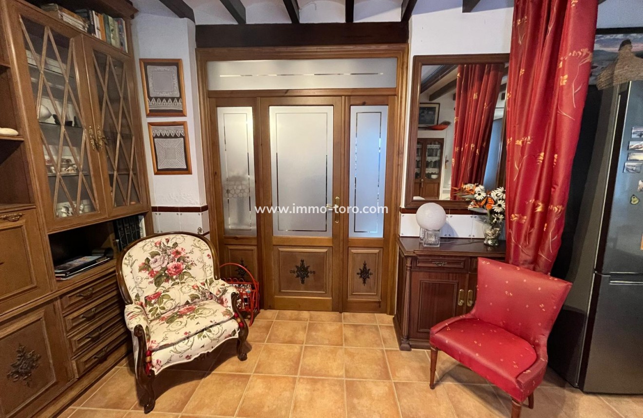 Revente - Maison de village  - Orba