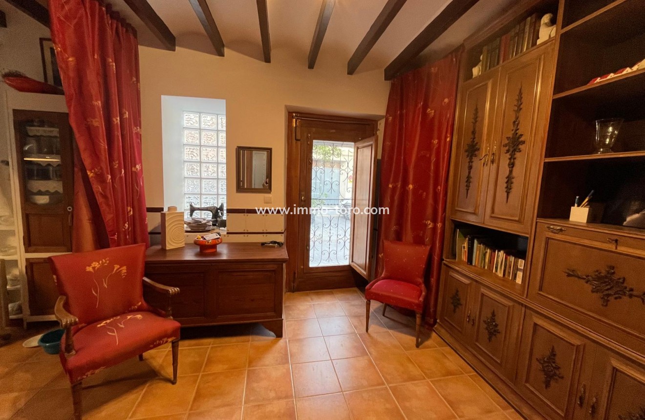 Revente - Maison de village  - Orba