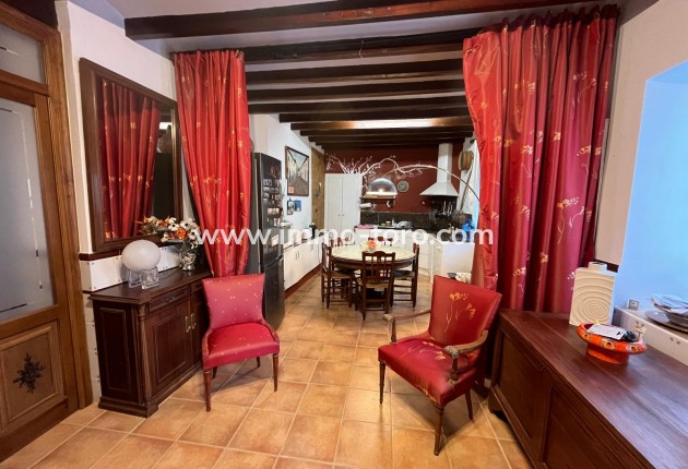 Revente - Maison de village  - Orba