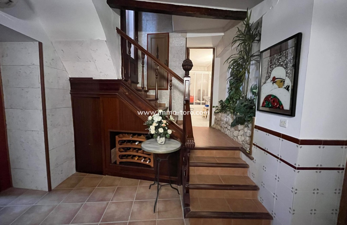 Revente - Maison de village  - Orba