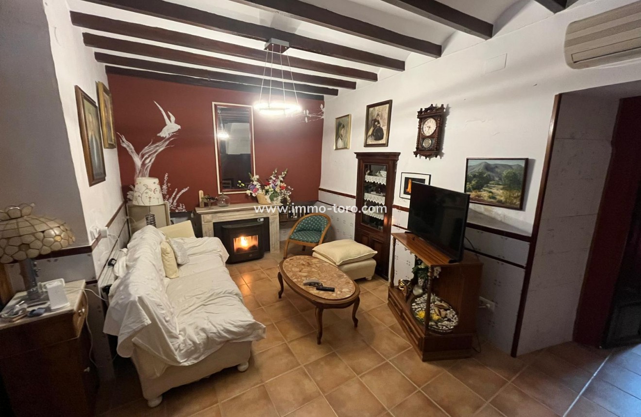 Revente - Maison de village  - Orba