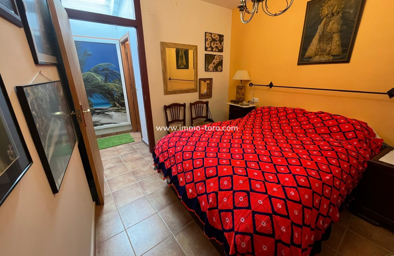 Revente - Maison de village  - Orba