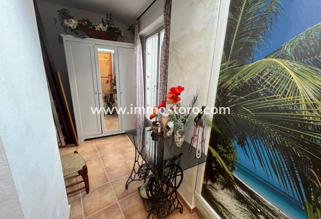 Revente - Maison de village  - Orba