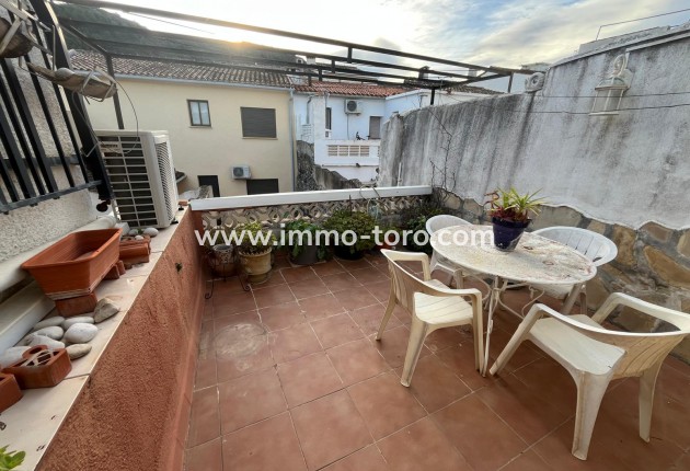 Revente - Maison de village  - Orba