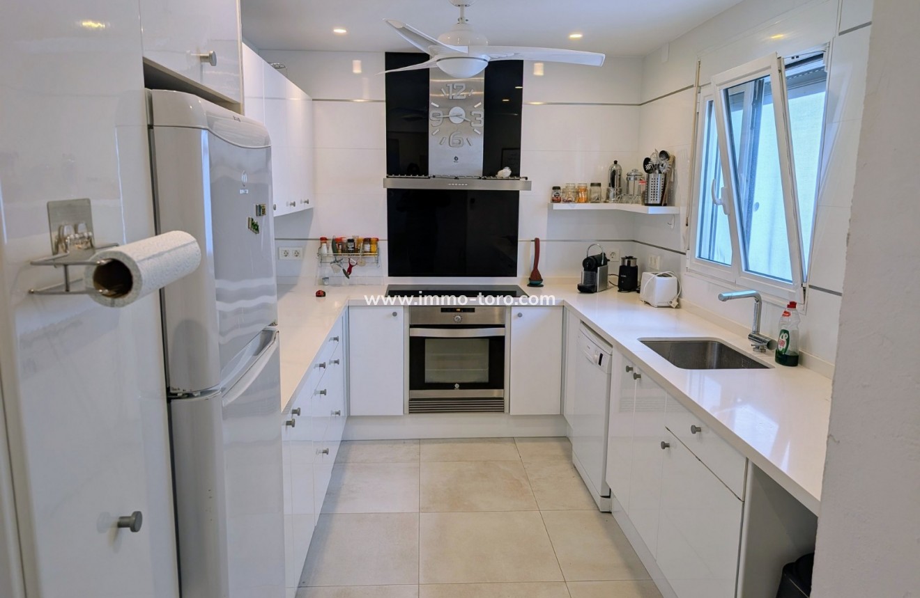 Resale - Villa - Benissa - Fanadix