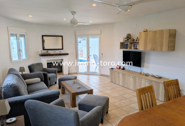 Resale - Villa - Benissa - Fanadix