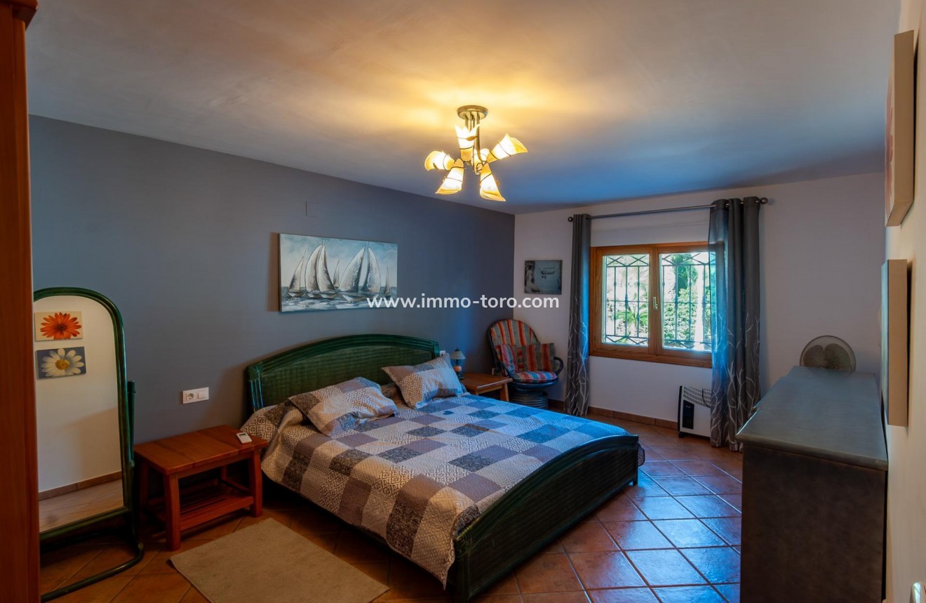 Resale - Villa - Calpe - Cometa