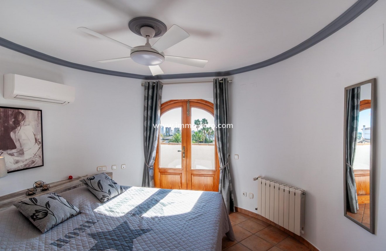 Resale - Villa - Calpe - Cometa