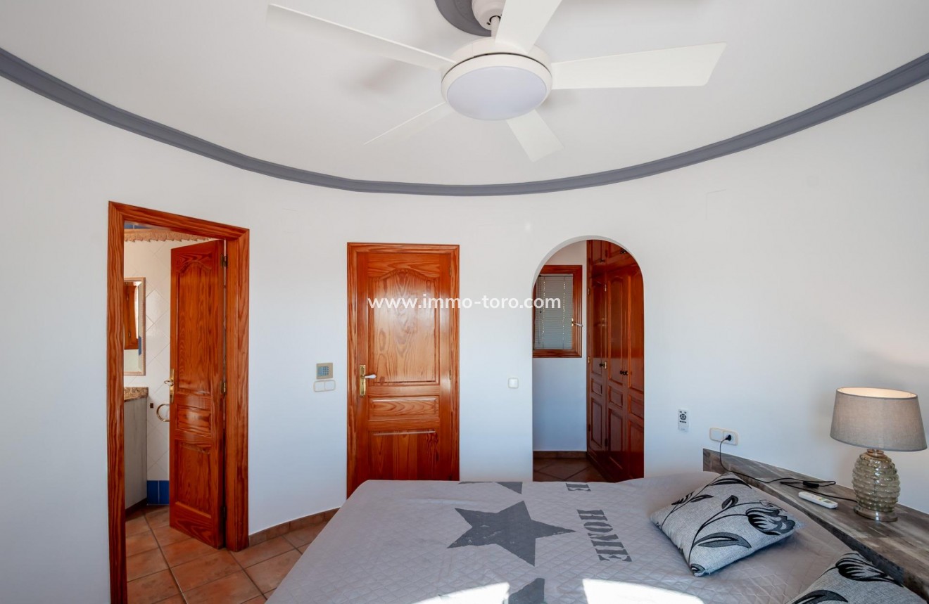 Resale - Villa - Calpe - Cometa