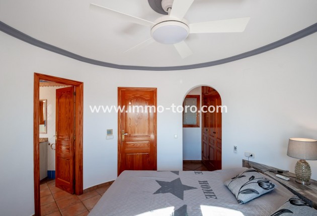 Resale - Villa - Calpe - Cometa