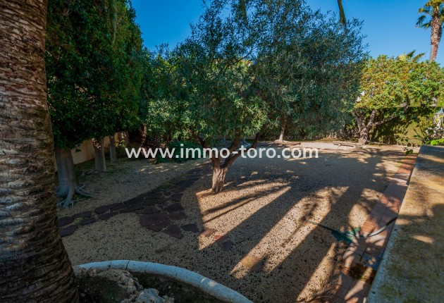 Resale - Villa - Calpe - Cometa