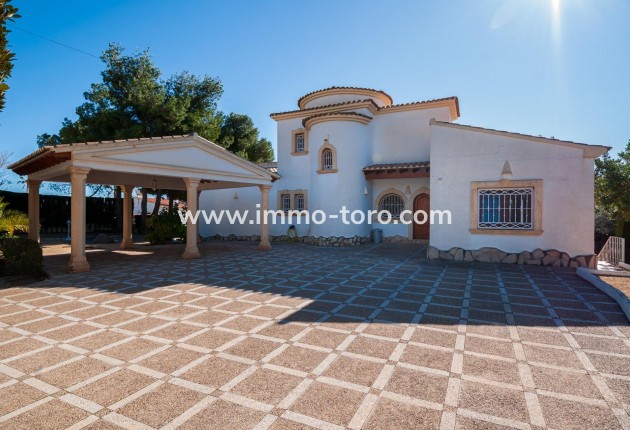 Resale - Villa - Calpe - Cometa