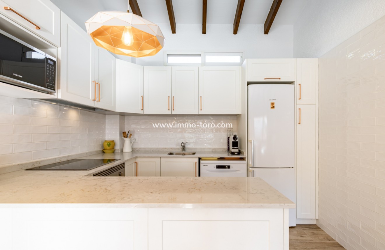 Resale - Detached house / Townhouse - Moraira - Moravit