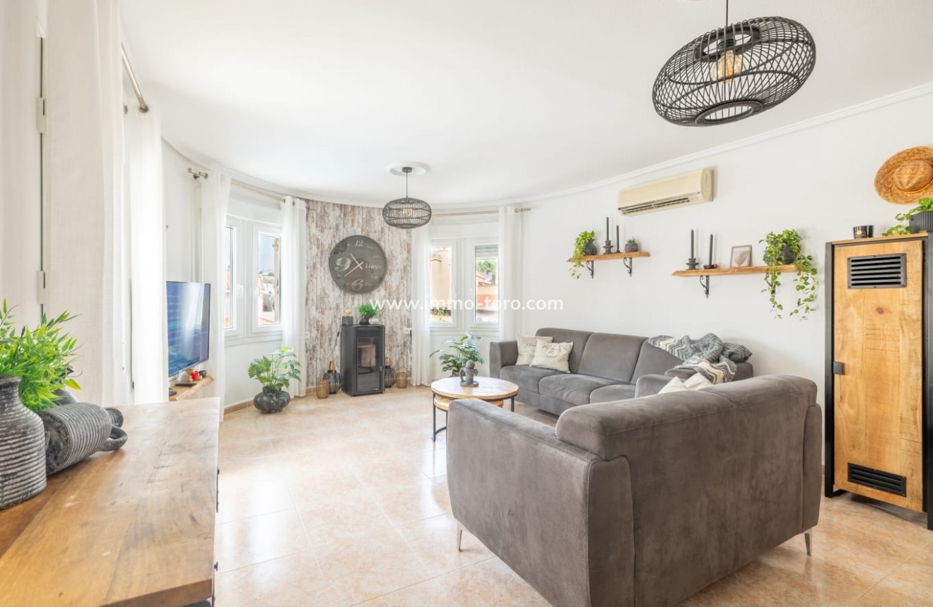 Resale - 3. Semi-detached house - Ciudad Quesada - Costa Blanca South