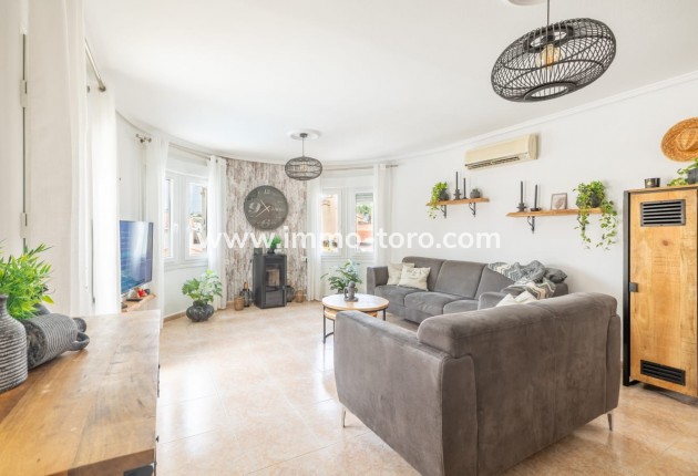 Resale - 3. Semi-detached house - Ciudad Quesada - Costa Blanca South