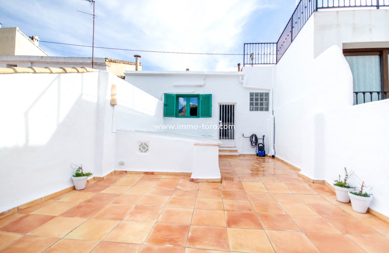 Resale - Village House - La Vall de Laguar