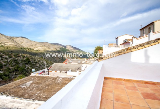 Resale - Village House - La Vall de Laguar