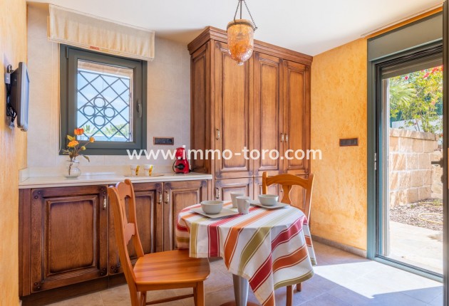 Resale - Villa - Benissa - Benimarco