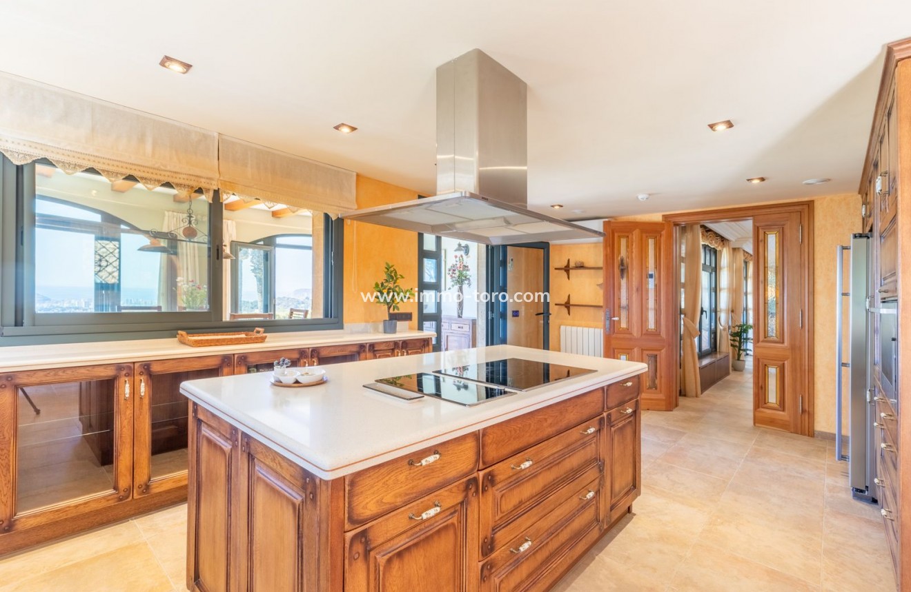 Resale - Villa - Benissa - Benimarco