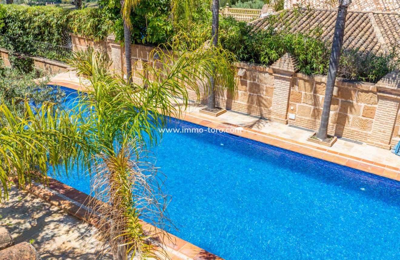 Resale - Villa - Benissa - Benimarco