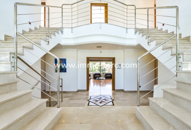 Resale - Villa - Benissa - La Fustera