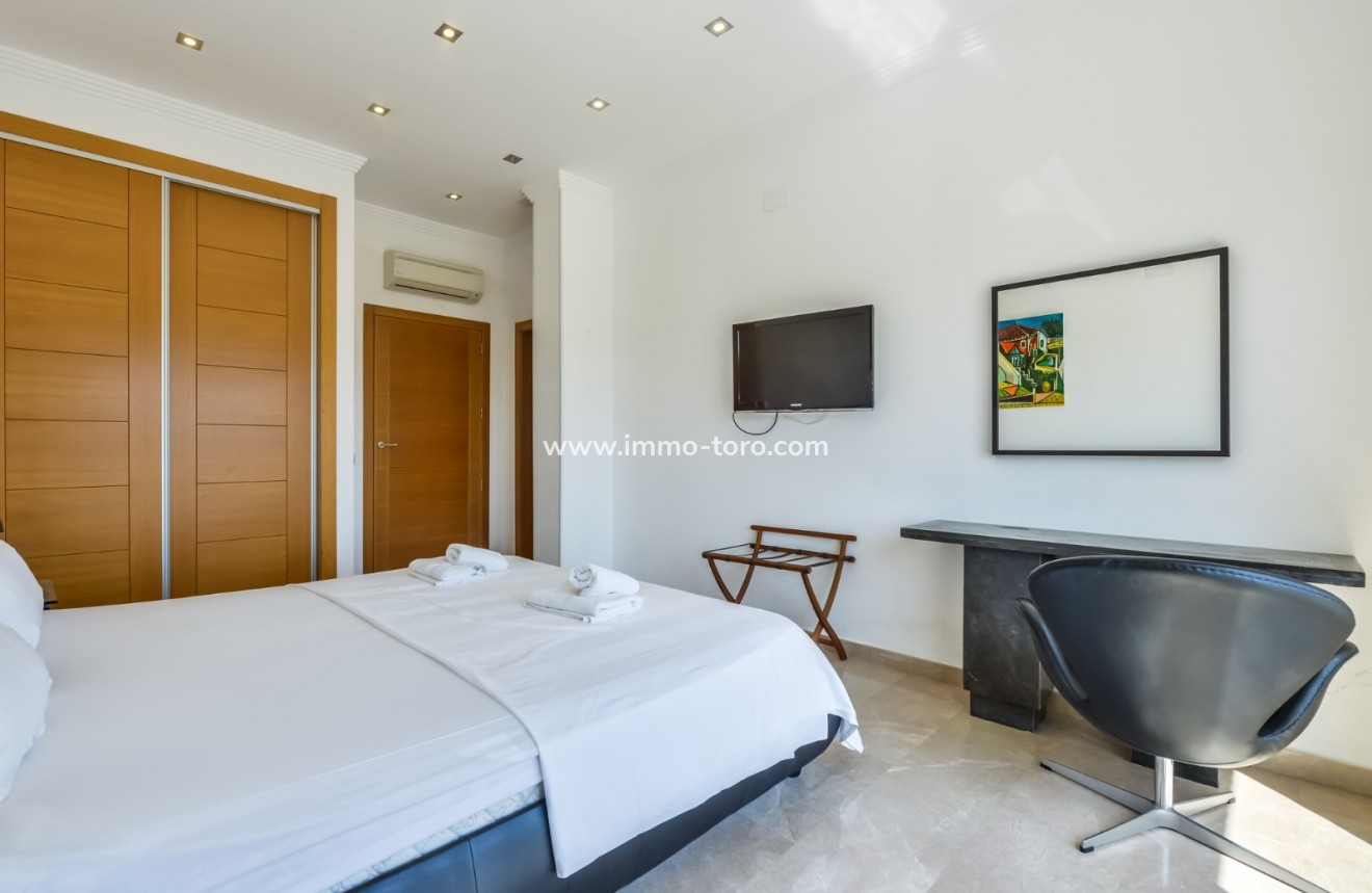 Resale - Villa - Benissa - La Fustera