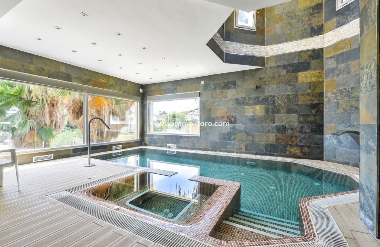 Resale - Villa - Benissa - La Fustera