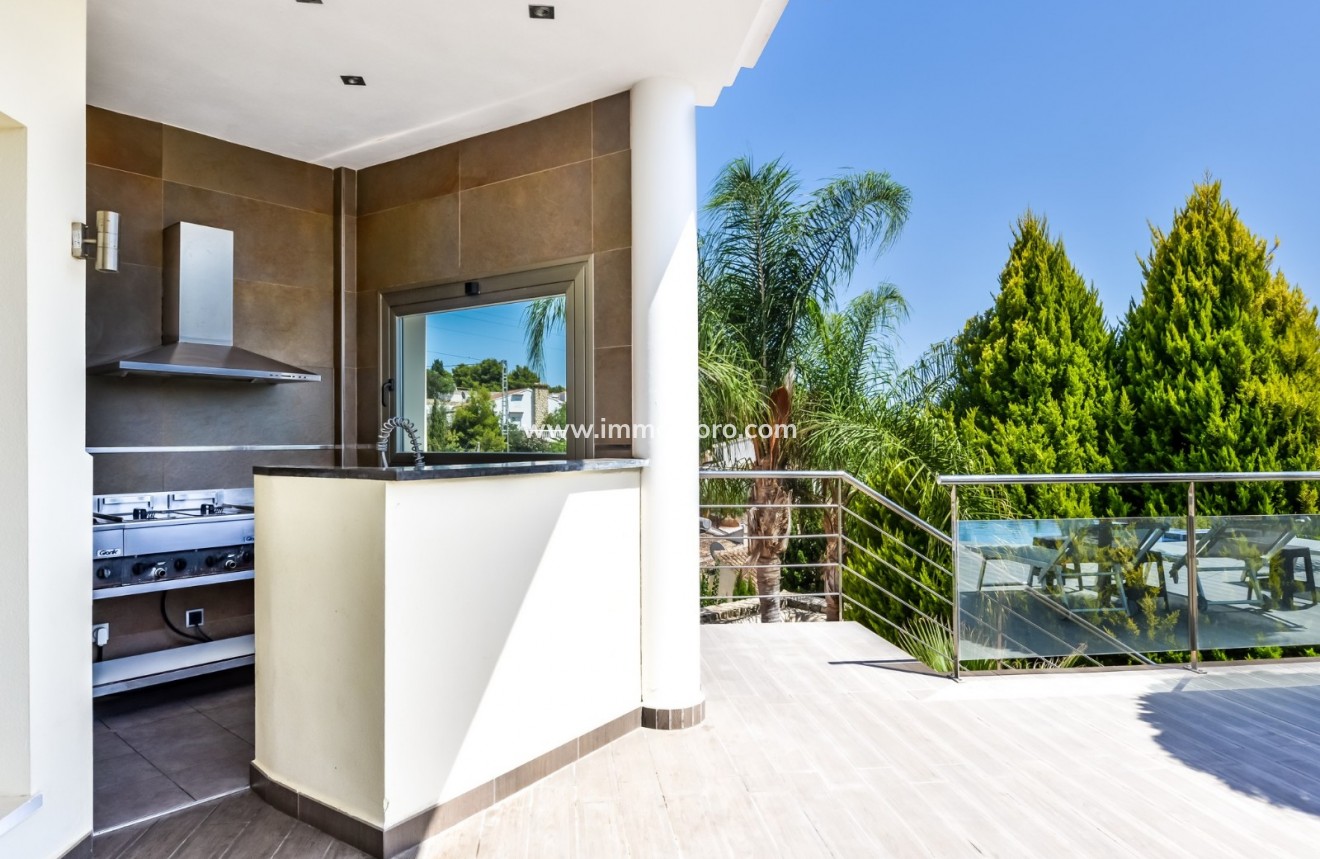 Resale - Villa - Benissa - La Fustera