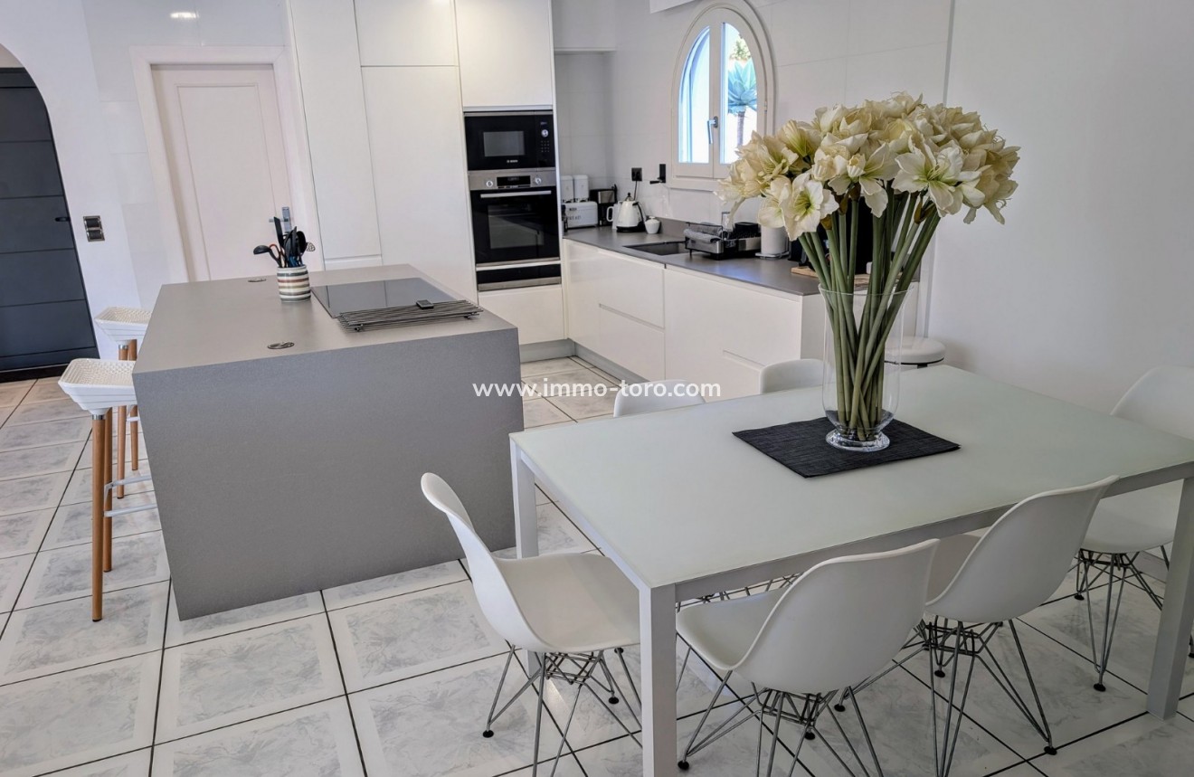 Resale - Villa - Moraira - Sol Park