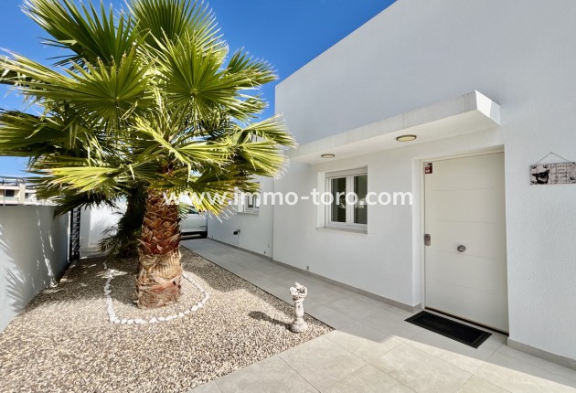 New Build - Villa - Benijófar