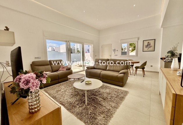 New Build - Villa - Benijófar