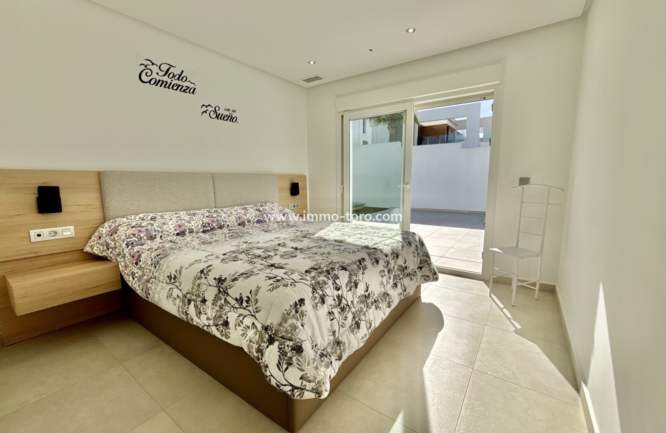 New Build - Villa - Benijófar