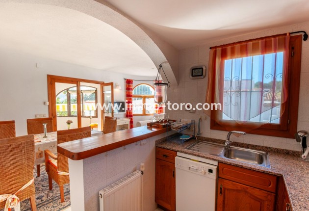 Resale - Villa - Calpe - Ortenbach