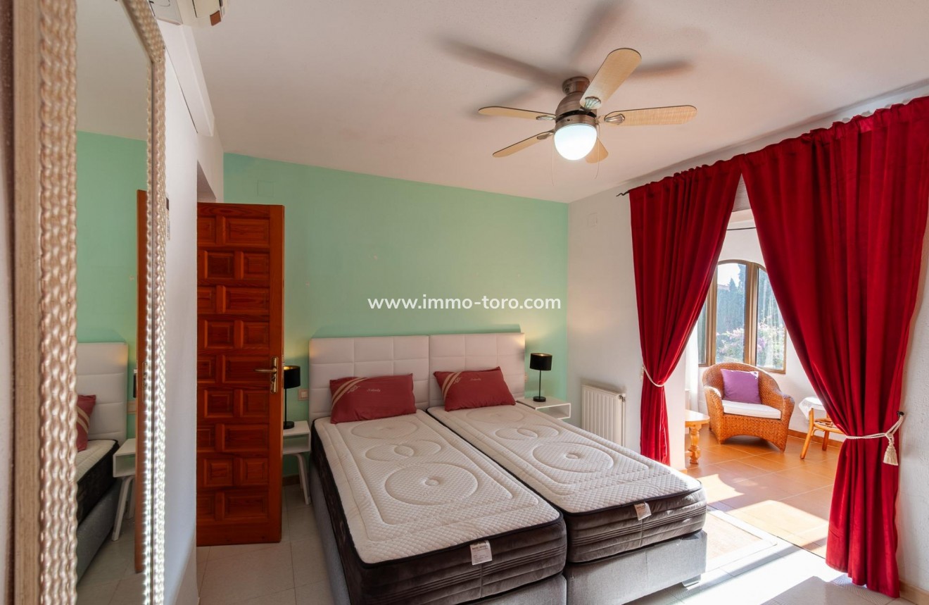 Resale - Villa - Calpe - Ortenbach