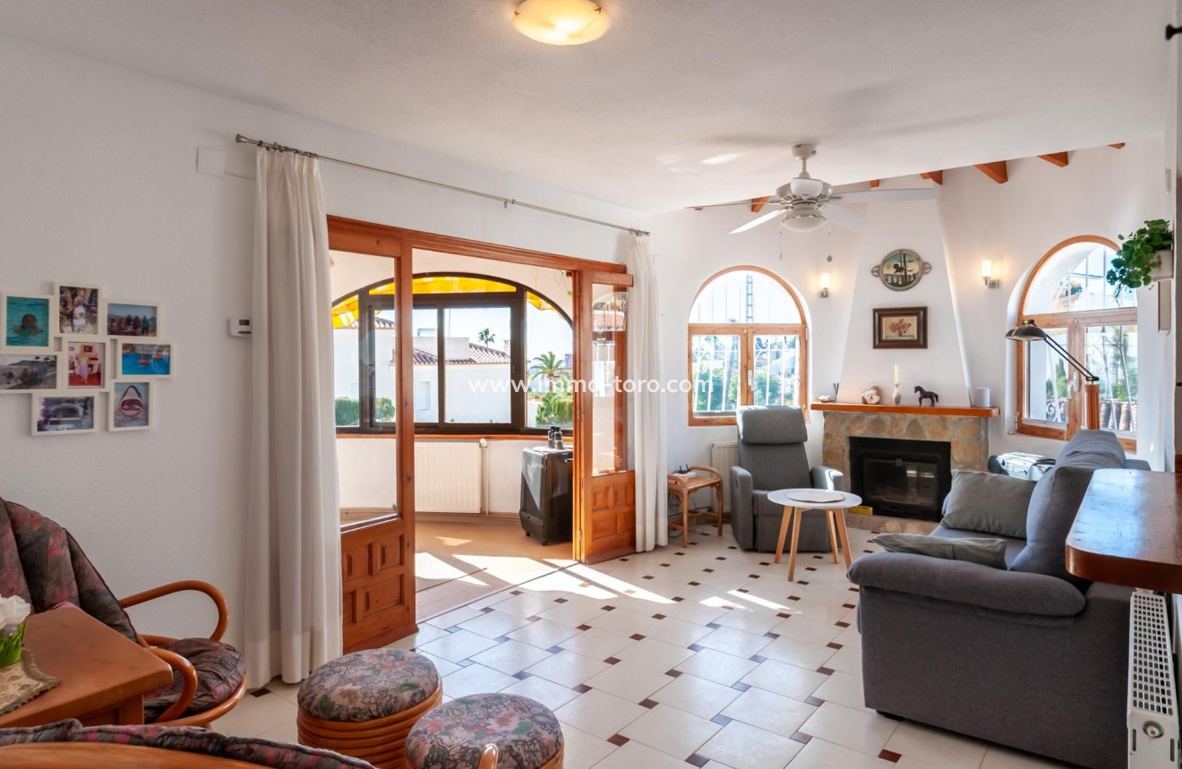 Resale - Villa - Calpe - Ortenbach