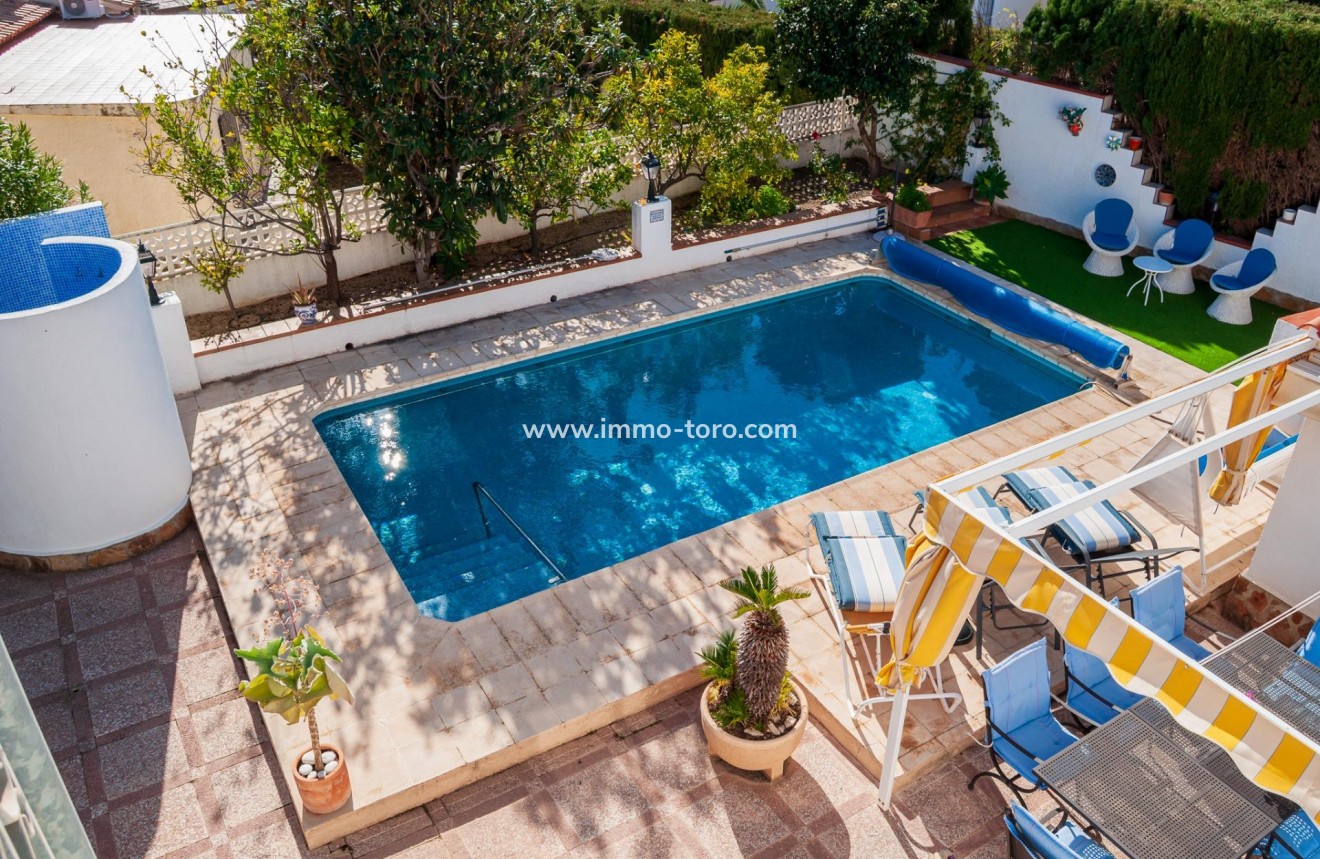 Resale - Villa - Calpe - Ortenbach