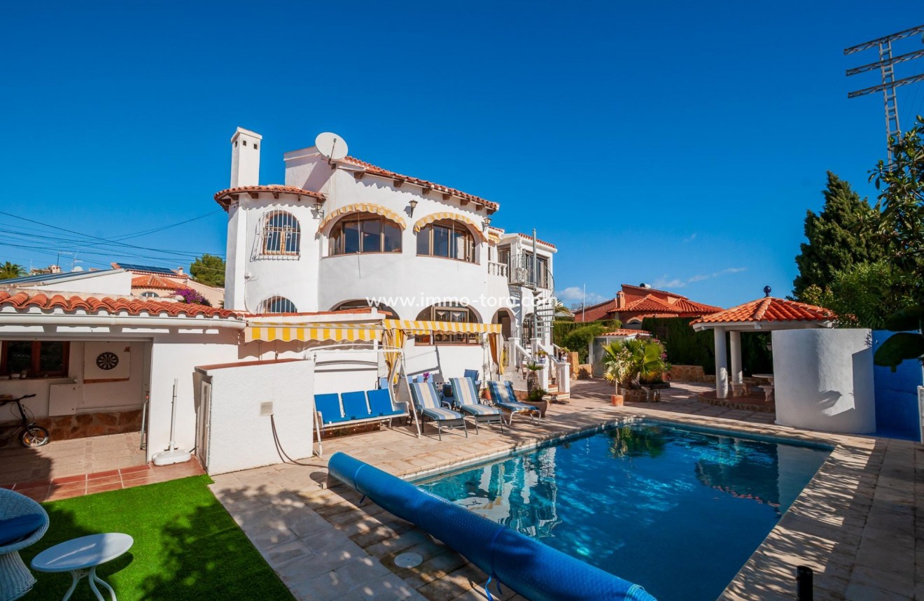 Resale - Villa - Calpe - Ortenbach