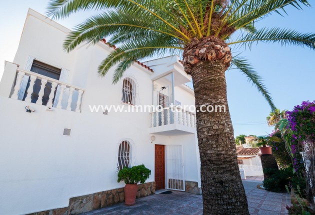 Resale - Villa - Calpe - Ortenbach