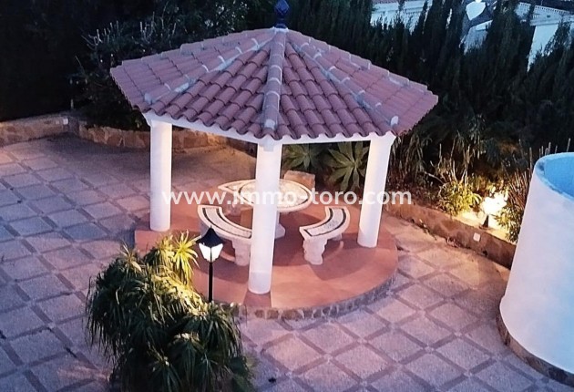 Resale - Villa - Calpe - Ortenbach