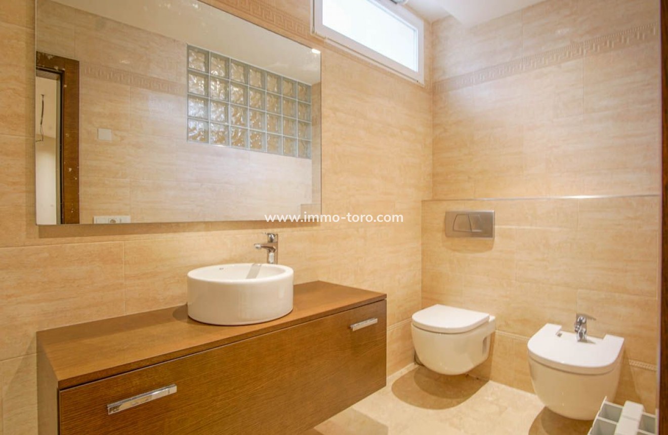 Resale - Villa - l'Alfas del Pi - Alfaz del PI Pueblo-Urbanizaciones