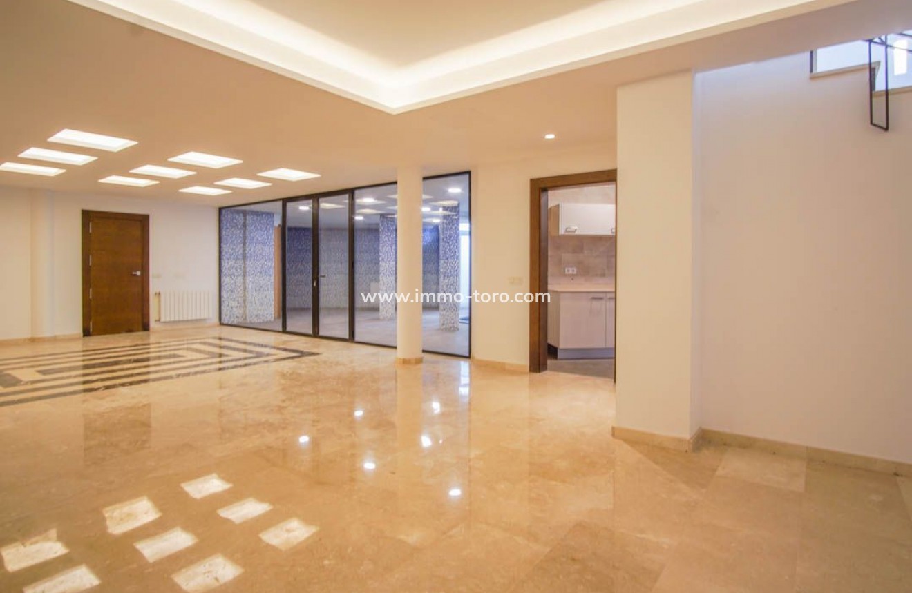 Resale - Villa - l'Alfas del Pi - Alfaz del PI Pueblo-Urbanizaciones