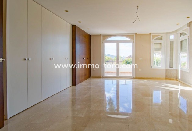 Resale - Villa - l'Alfas del Pi - Alfaz del PI Pueblo-Urbanizaciones