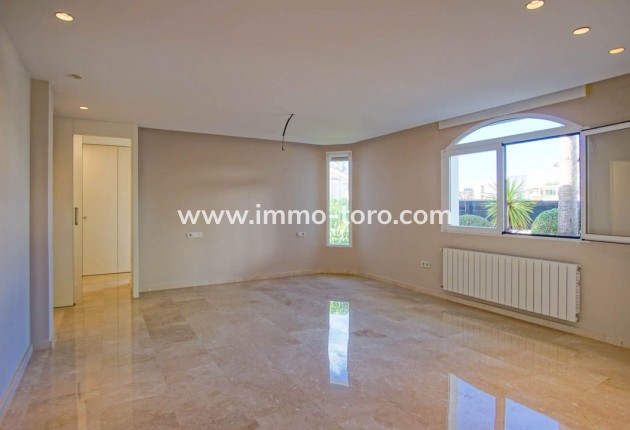 Resale - Villa - l'Alfas del Pi - Alfaz del PI Pueblo-Urbanizaciones