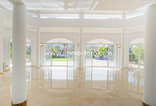 Resale - Villa - l'Alfas del Pi - Alfaz del PI Pueblo-Urbanizaciones